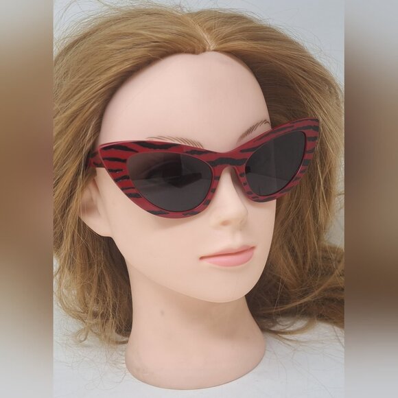 Saint Laurent New Wave Sunglasses SL 213 Lily 008 Tiger Red Cat Eye 52-21-145 main image 16